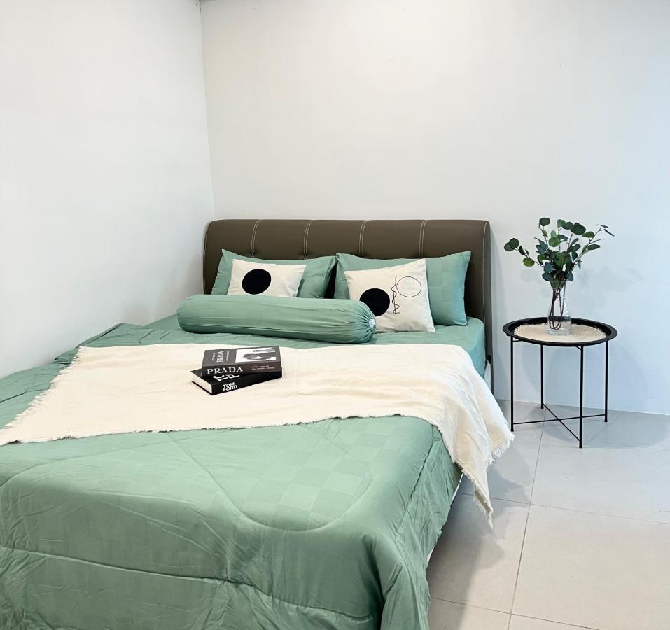 Rayyan Condominium @ Metrocity Square Kuching Bagian luar foto